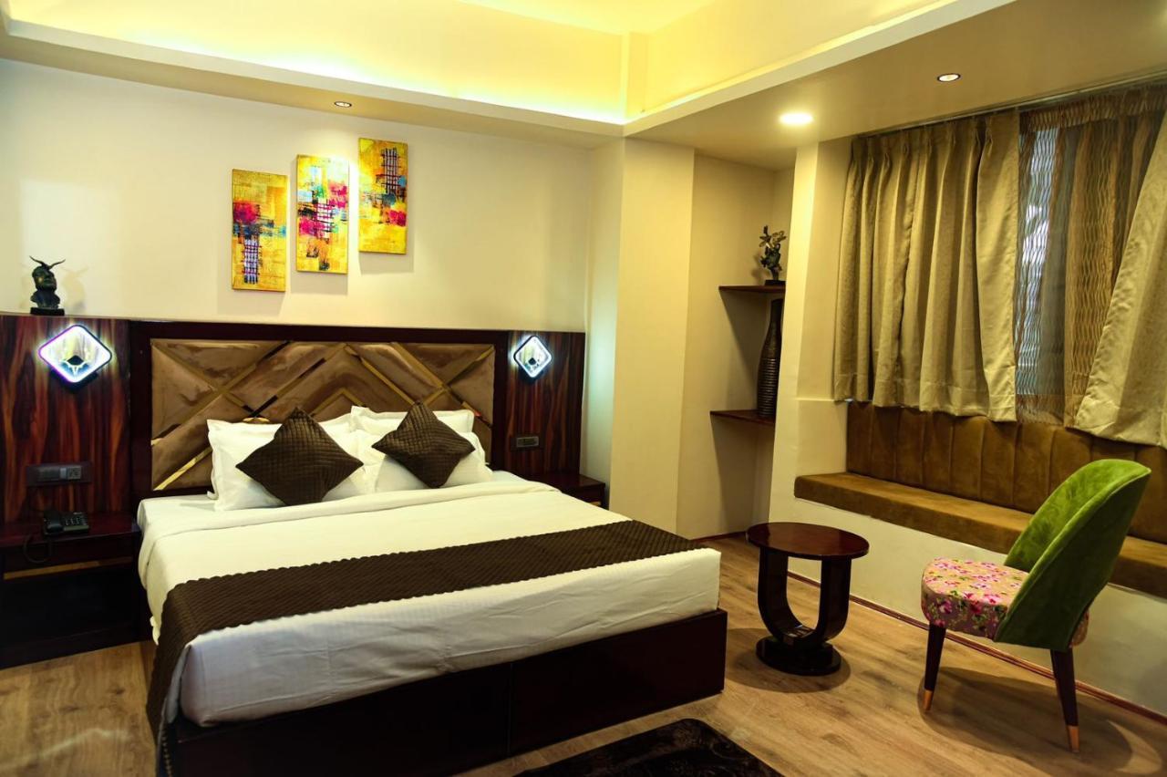 Hotel Cloud Social Shillong Zewnętrze zdjęcie